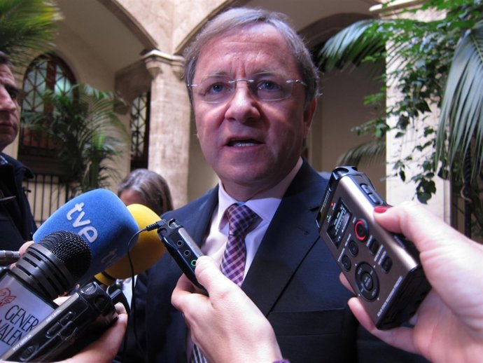 El conseller de Hacienda y Administración Pública, Juan Carlos Moragues.