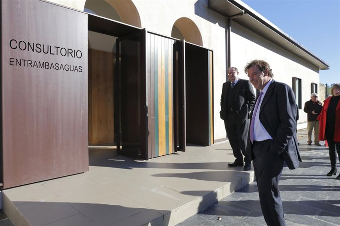 Rodríguez visita las obras ya finalizadas del consultorio