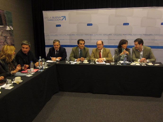 Consejo de alcaldes del PP con José Antonio Nieto y Federico Cabello de Alba