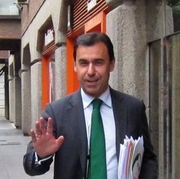 Fernando Martínez Maíllo A Su Llegada A La Sede Regional Del PP
