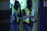 El dinero encontrado por la Guardia Civil en monedas y billetes pequeños en la sede de LAB asciende a 90.000 euros