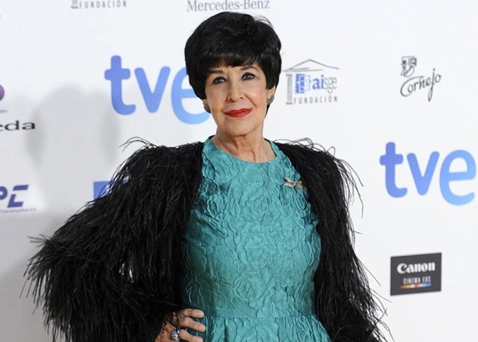 Concha velasco muy orgullosa de su sobrina, Manuela Velasco             