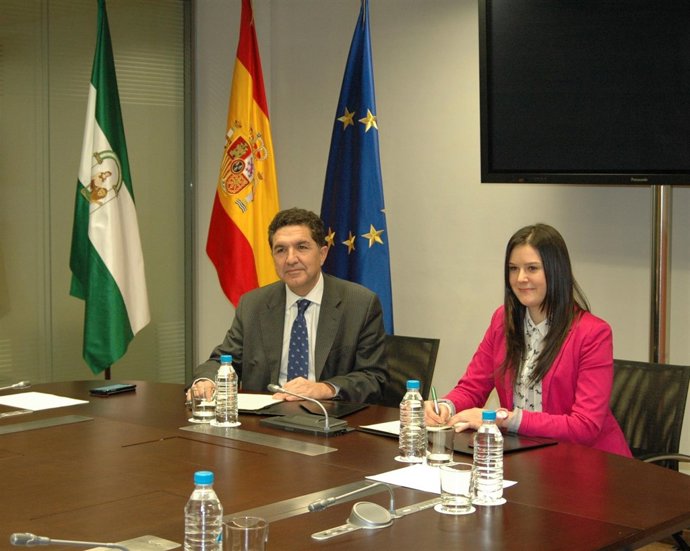 Gaspar Llanes y Ana Isabel Rodríguez.