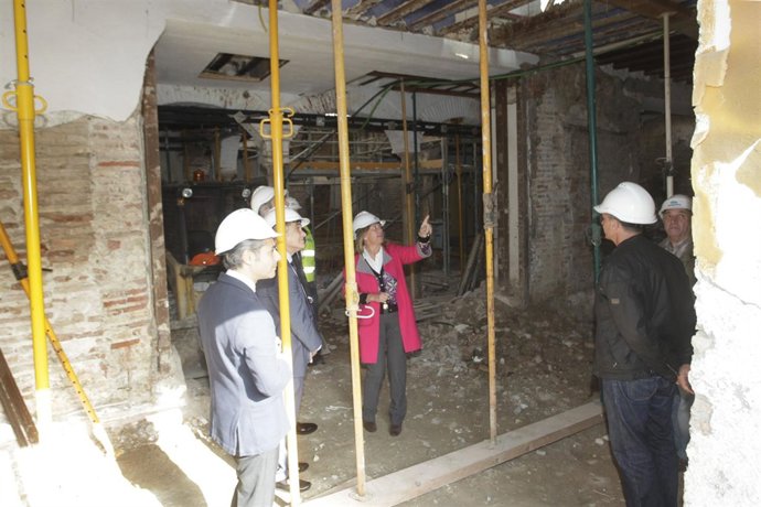 Nota + Foto Alcaldesa Vivero Empresas