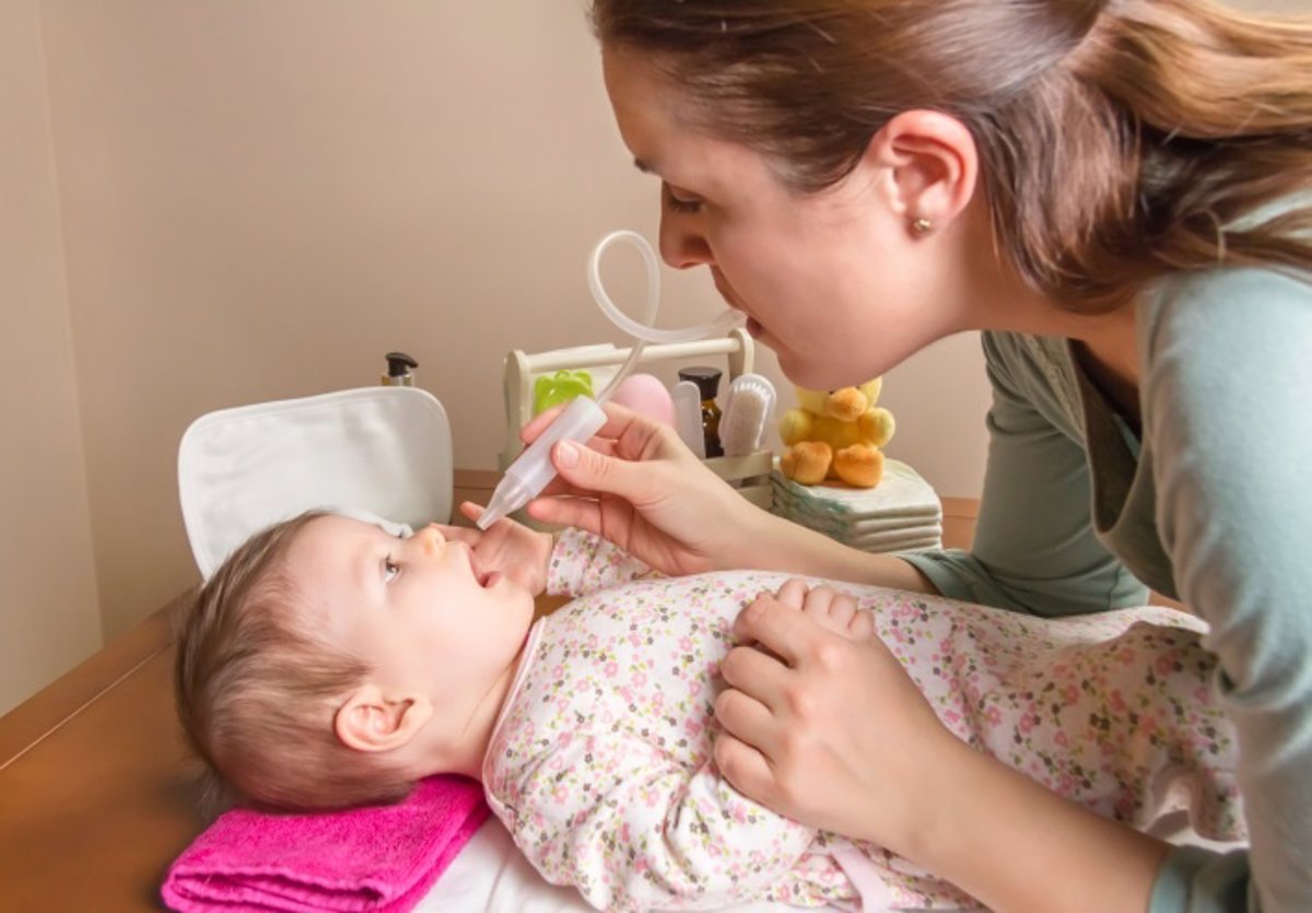 La tos con mocos en bebés es causada por problemas respiratorios