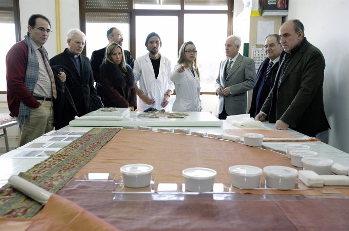 Restauración de piezas textiles en Palencia