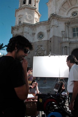 Rodaje de la serie de Disney 'Violeta' en la plaza de la Catedral