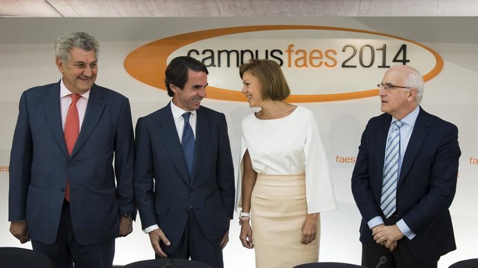 José María Aznar y María Dolores de Cospedal 