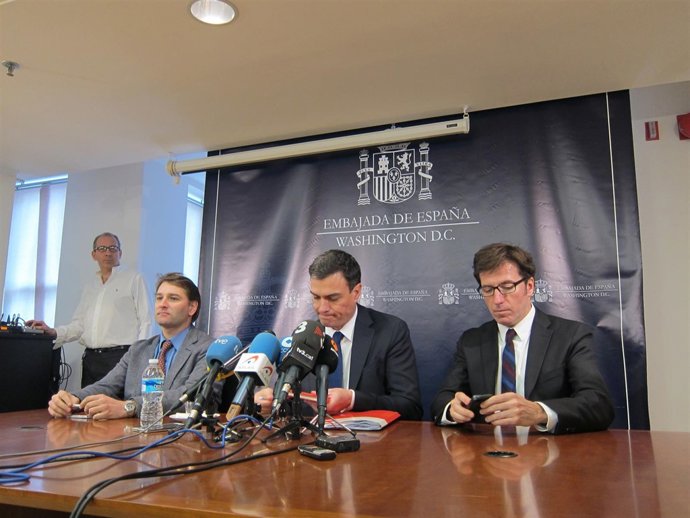 Pedro Sánchez, en la Embajada española en Washington