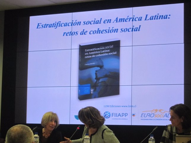 Presentación del libro 'Estratificación social en América latina: