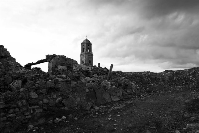 Fotografía de la muestra '115' sobre la Batalla del Ebro, de J.Santamaria