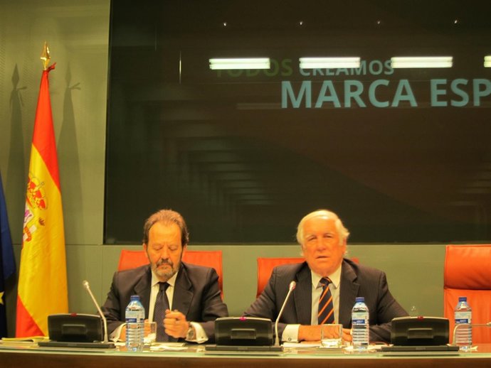 Espinosa de los Monteros y Rafael Conde