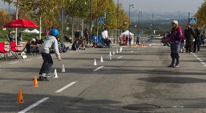 Longboard en Pozuelo, patinaje