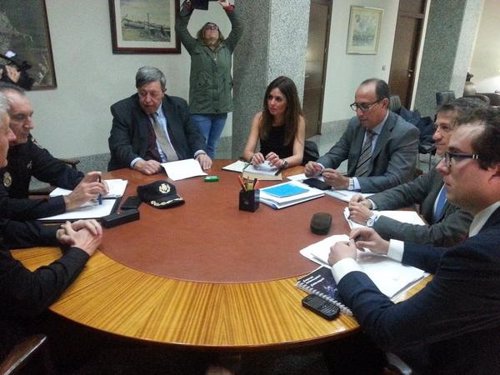 Directora General de Política Interior reunida con el delegado en Melilla