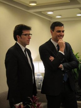 Pedro Sánchez y Juan Moscoso, en Washington