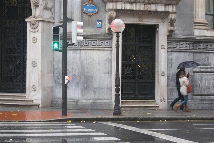 Abundantes precipitaciones al inicio y final de la jornada, este viernes