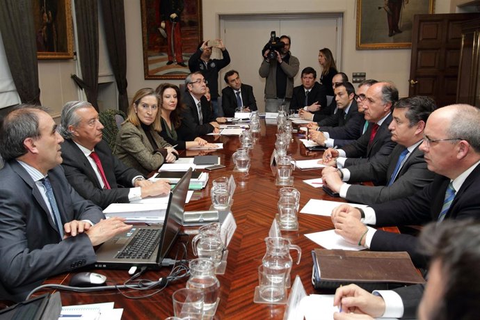 Reunión entre Pastor y Landaluce