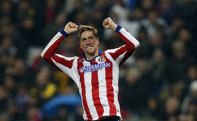 Fernando Torres firma un doblete en el Bernabéu