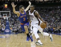 Los Knicks de Calderón suman en Londres su decimosexta derrota consecutiva