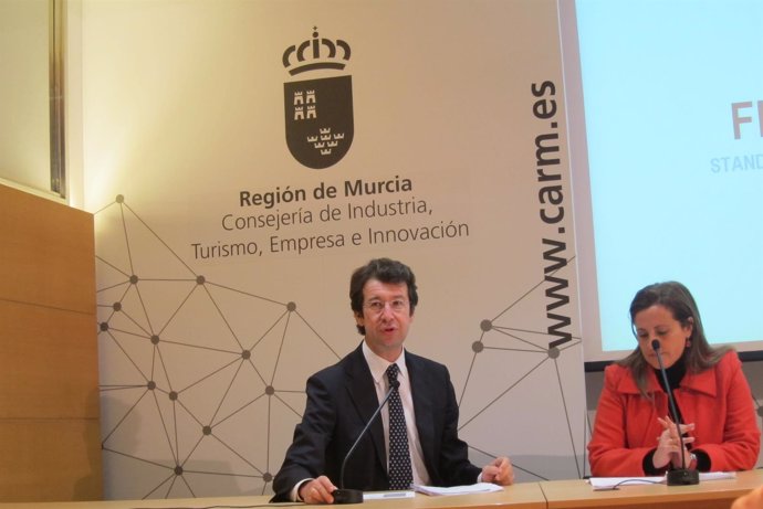 El consejero de Industria, Turismo, Empresa e Innovación, Juan Carlos Ruiz