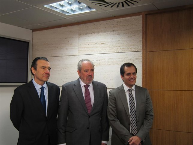 Javier Aparicio, José Ignacio Nieto y Eduardo Mirpuri