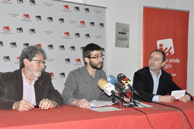 Adolfo Barrena, Álvaro Sanz y Luis Ángel Romero, de IU-Aragón.