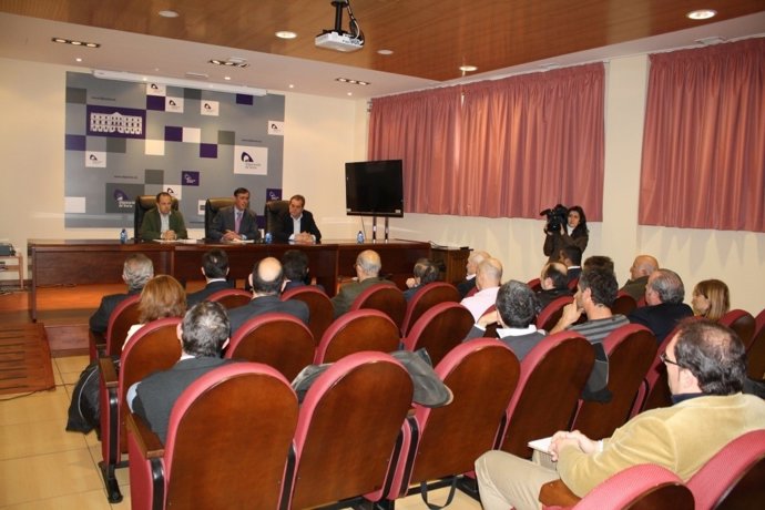 Reunión de Pardo con los empresarios