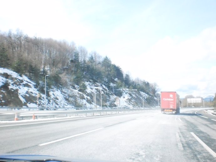 Nieve en carretera        