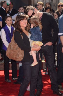 Tiffani Thiessen espera su segundo hijo
