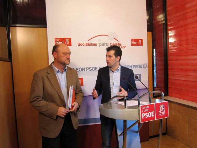 Tudanca en la sede regional del PSOE de Valladolid con Pradas