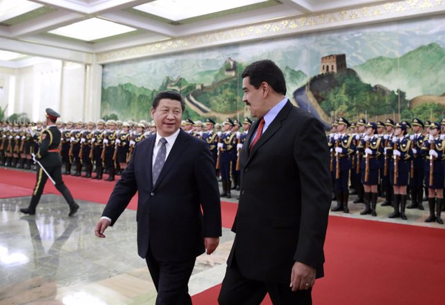 Nicolás Maduro y el presidente chino  Xi Jinping 