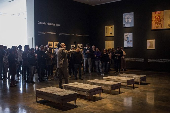 Presentación de la exposición 'En tránsito' del IVAM