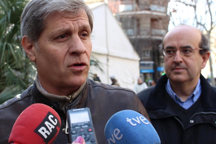 El presidente del grupo municipal del PP en Barcelona, Alberto fernández.