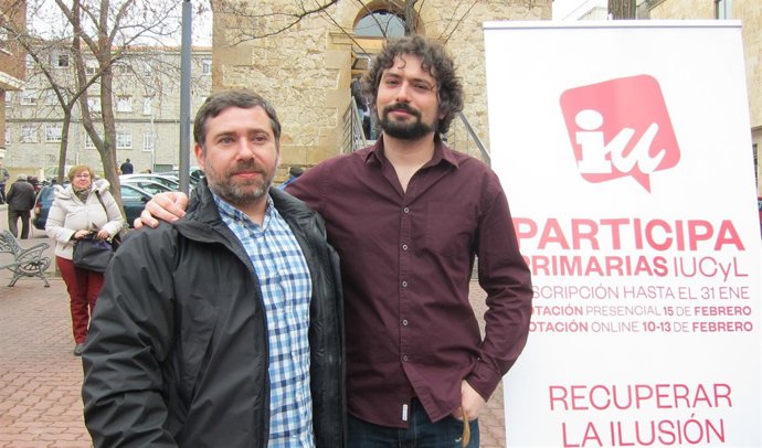 Javier Couso (izquierda), junto a José Sarrión