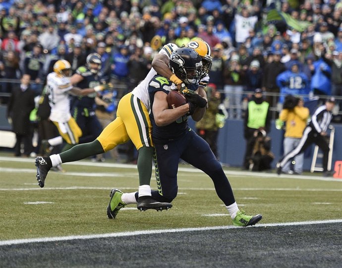 Kearse anota el TD para dar el triunfo a los Seahawks ante los Packer