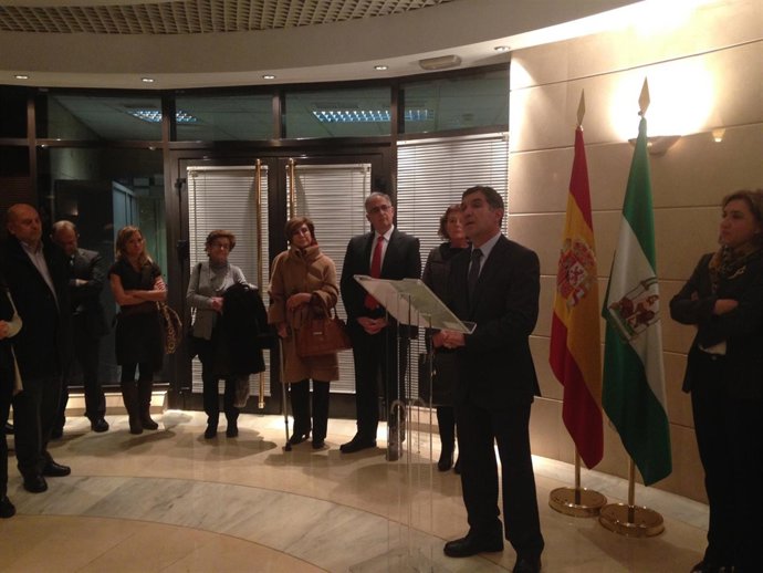 Inauguración nuevas salas en La Caleta, con Lorenzo del Río, presidente del TSJA