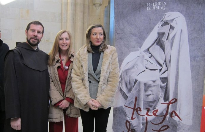 El carmelita Antonio González, la alcaldesa de Alba y Alicia García