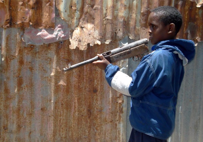 Niño Soldado En Somalia