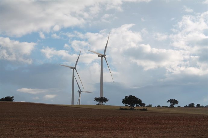 MOLINOS, ENERGÍA EÓLICA, RENOVABLES, VIENTO