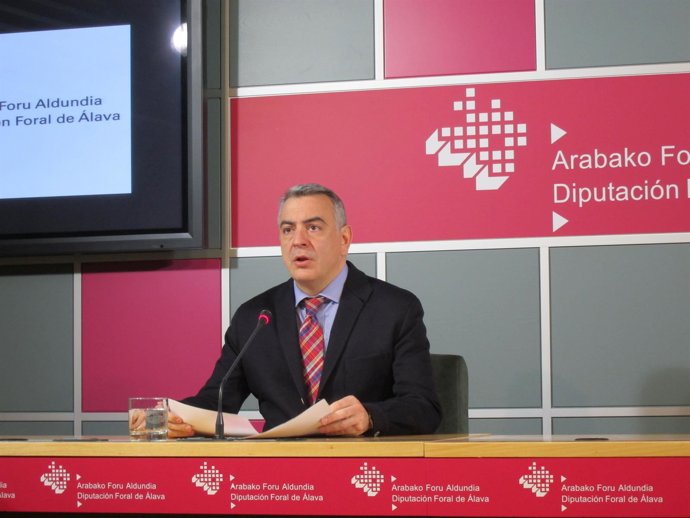 El diputado general de Álava, Javier de Andrés