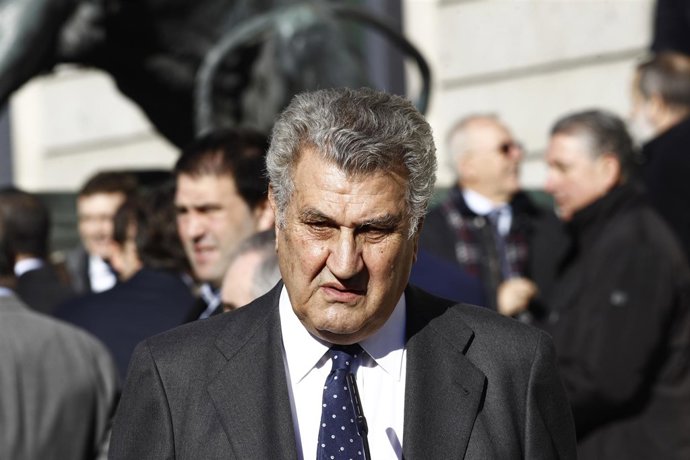 Jesús Posada frente al Congreso