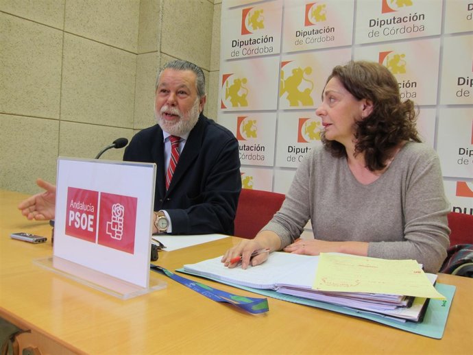 Blanco y Niñoles en la rueda de prensa