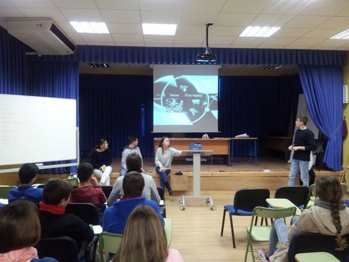 Talleres de prevención de sida en Mairena del Aljarafe