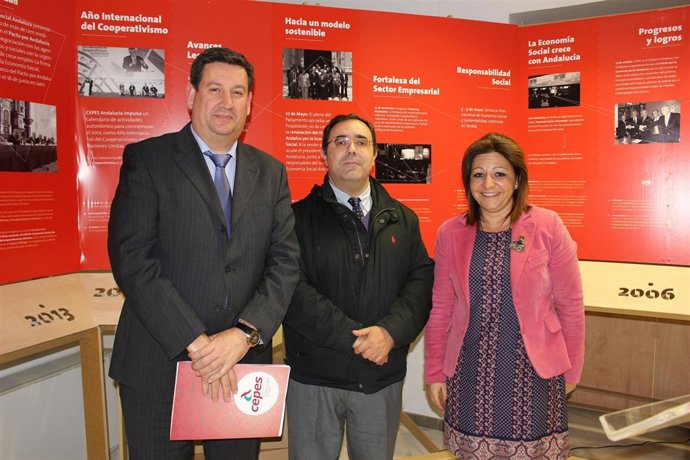 Inauguración de la exposición de Cepes-A