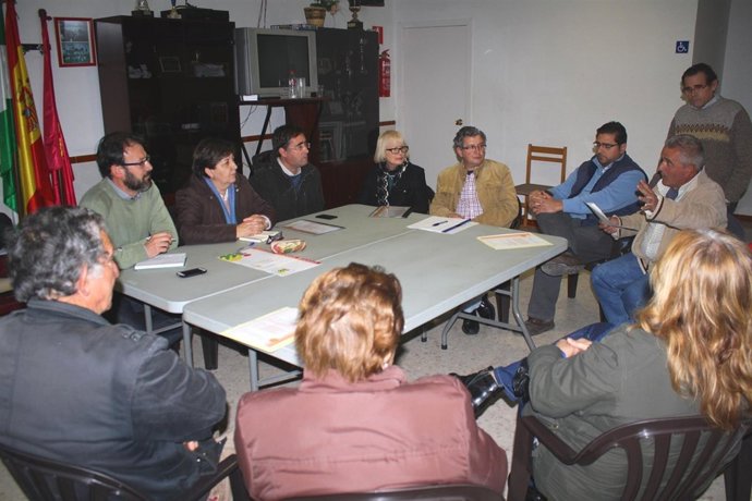 Reunión en Valdezorras.