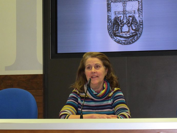 Cristina García-Pumarino, portavoz de Foro Oviedo