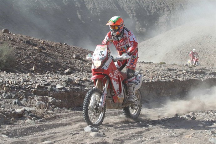 Laia San En El Dakar