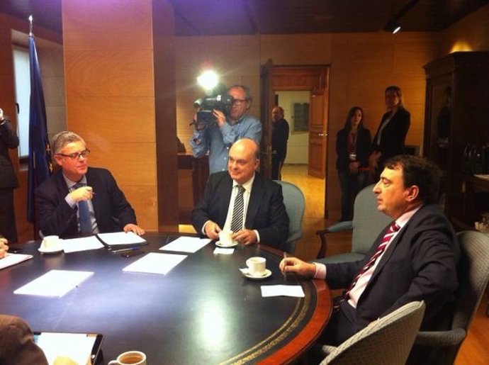 PP y PNV en la reunión sobre yihadismo 