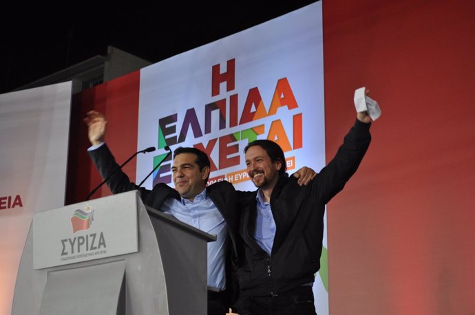 Alexis Tsipras y Pablo Iglesias en el cierre de campaña de SYRIZA
