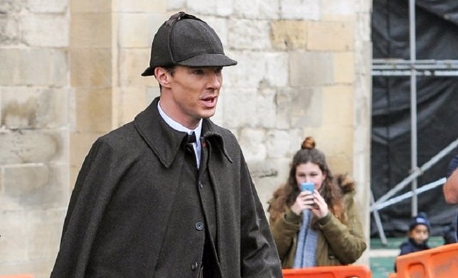 Benedict Cumberbatch más Sherlock que nunca en la nueva imagen
